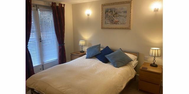 1 Coach House Mews Bedroom double en suite NEW