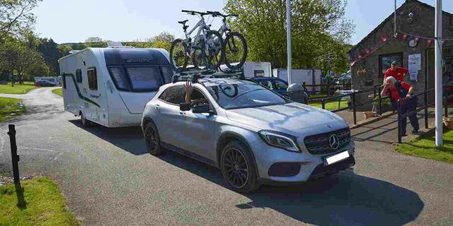 Bakewell C C 4 2013186318