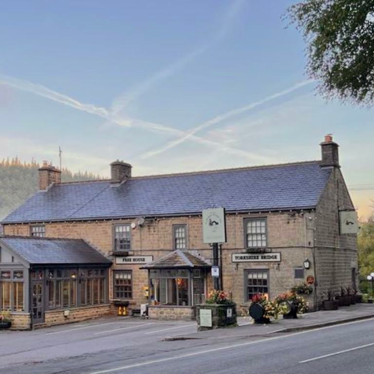 Band B Yorkshire Bridge 768