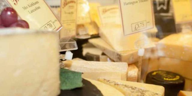 Bloomers of Bakewell 2 1373617924