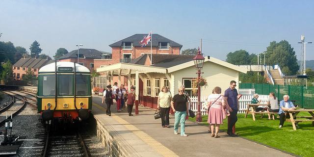 Ecclesbourne duffield 133770831