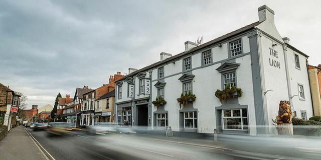 High Street 4 686989900