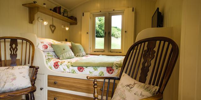 Haddy's Hut double bed