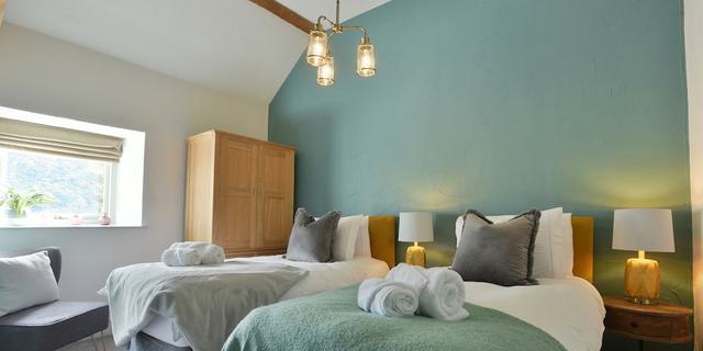 Priestley Cottage main bedroom