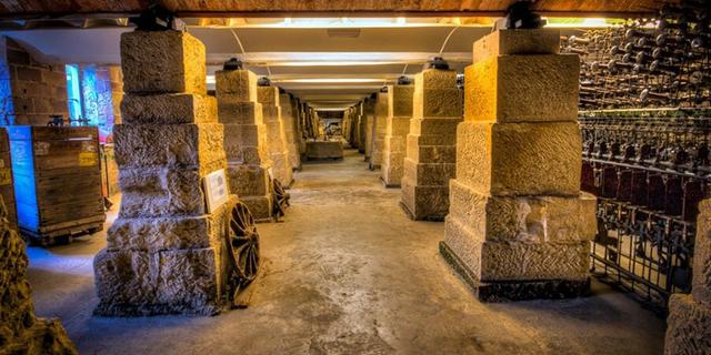 Strutts North Mill 1 570179619