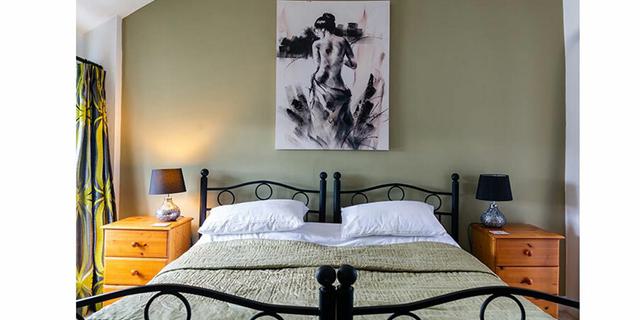 The Bulls Head Fischers Deluxe bedroom 881379851