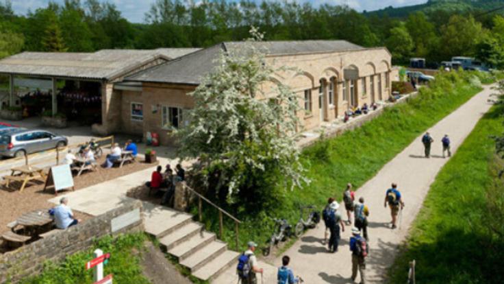 The Horseshoes exterior 5058295 3